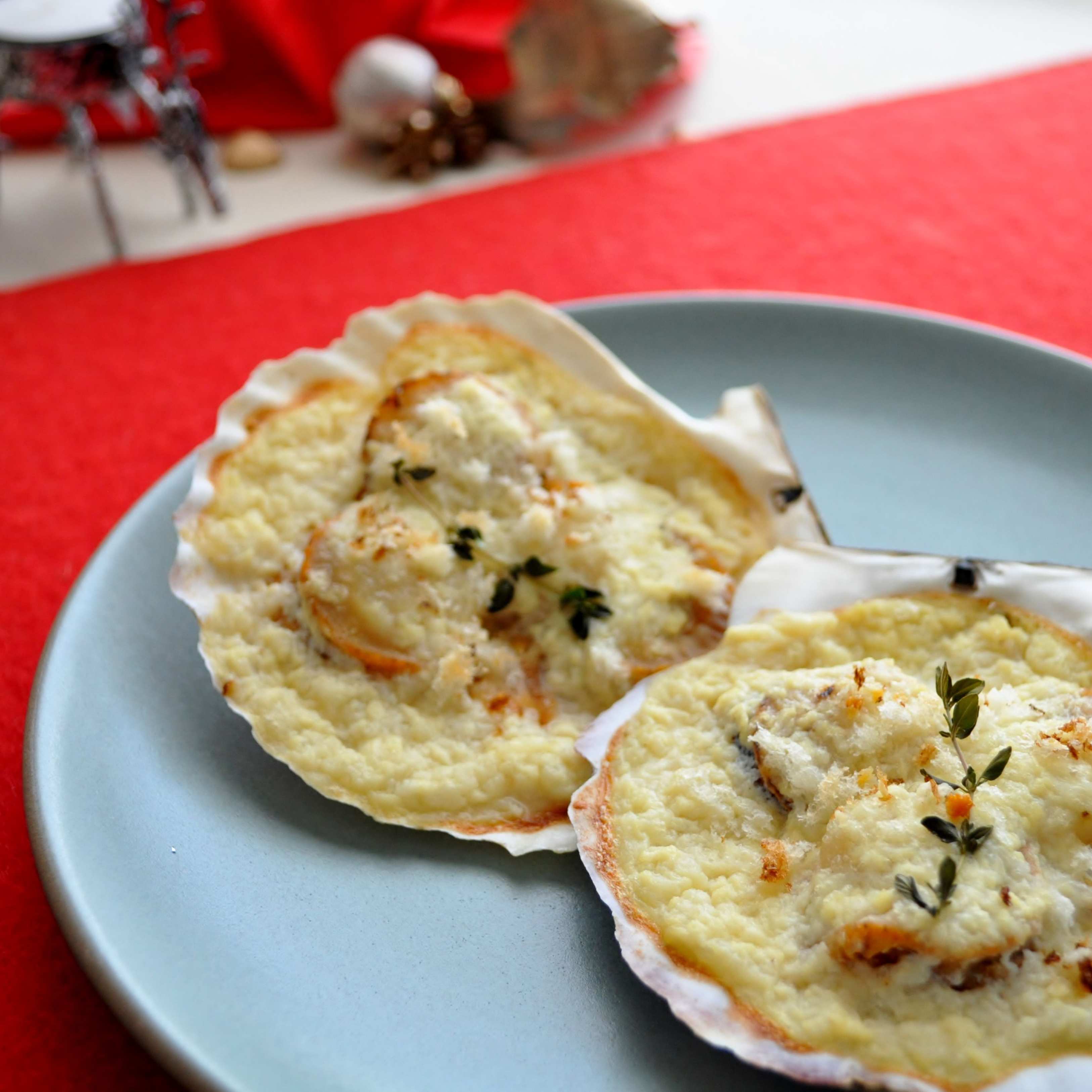 豆腐とホタテがはいった濃厚なグラタン